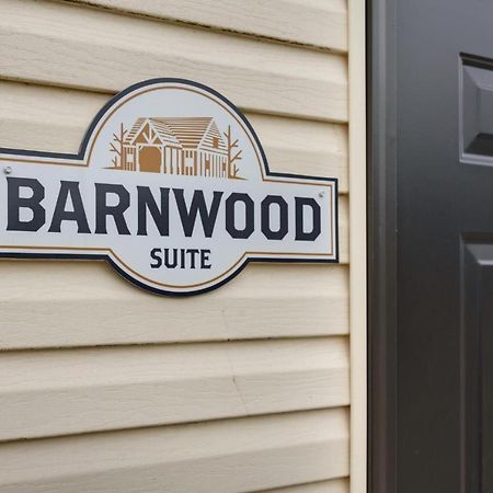 Barnwood Suite - Main Street Lodge In Berlin Exteriör bild